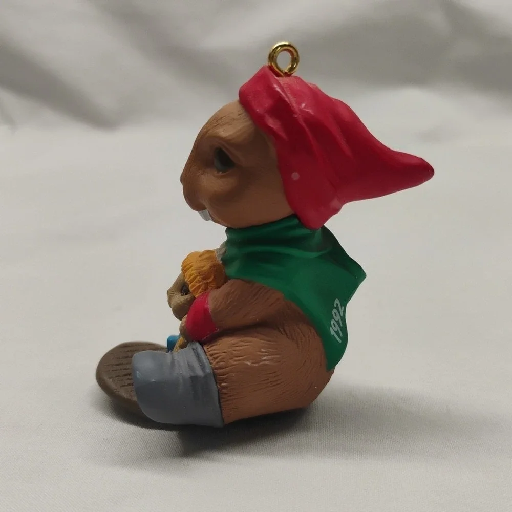 Hallmark 1992 Toboggan Tail Christmas‎ Tree Ornament Beaver